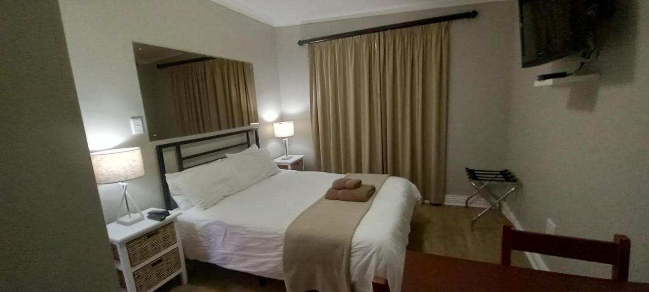 Masada Guest House Langebaan Εξωτερικό φωτογραφία