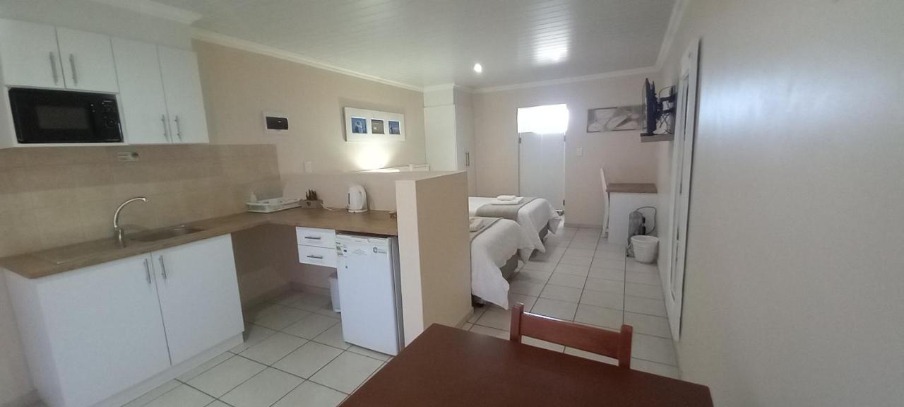 Masada Guest House Langebaan Εξωτερικό φωτογραφία