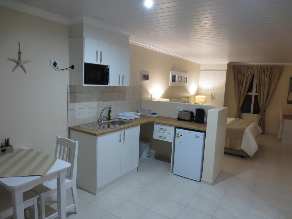 Masada Guest House Langebaan Εξωτερικό φωτογραφία
